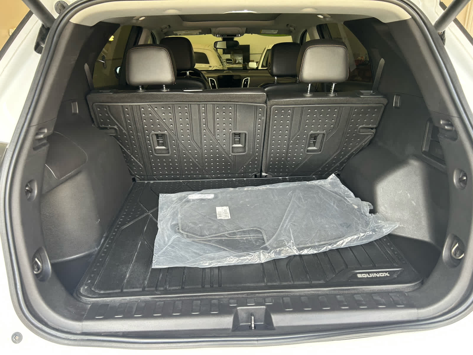 2021 Chevrolet Equinox Premier photo 4