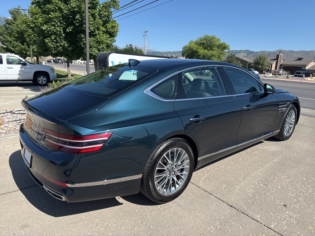 2024 Genesis G80 2.5T photo 3