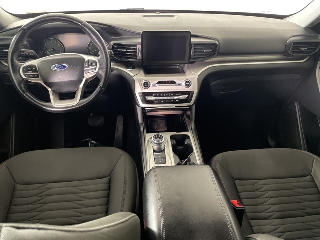 2021 Ford Explorer XLT photo 32