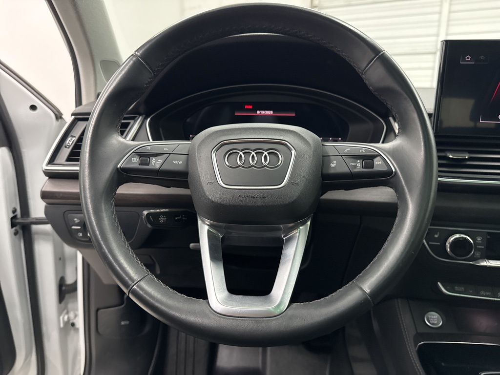 2021 Audi Q5 45 Premium Plus photo 9