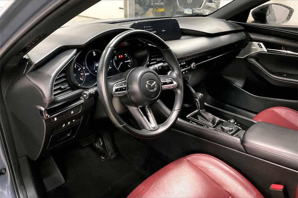 2023 MAZDA MAZDA3 - Image 13
