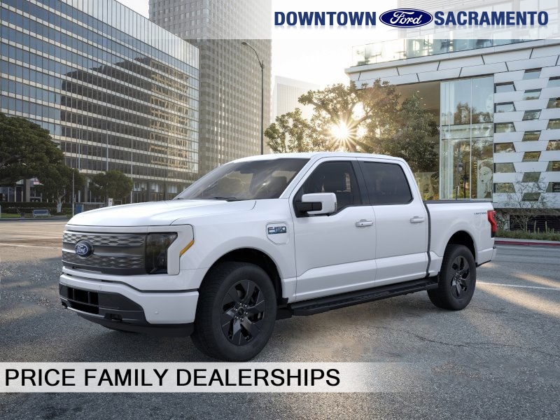 2025 Ford F-150 Lightning Lariat's photo