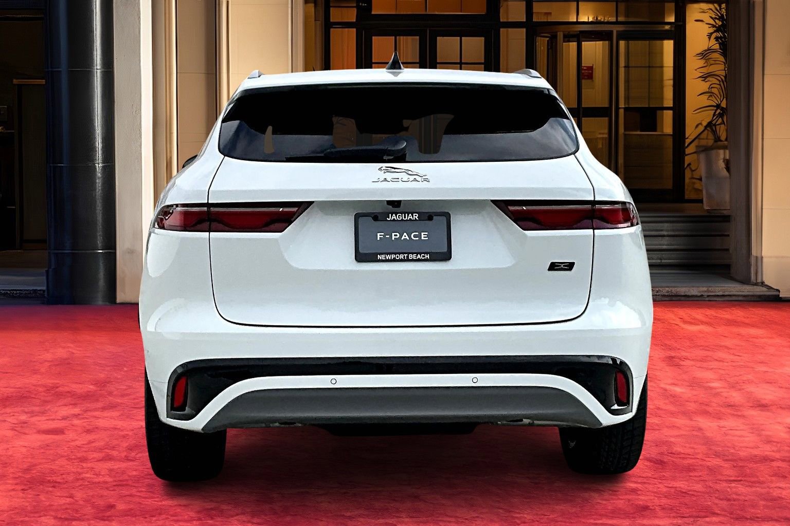 2026 Jaguar F-PACE P250 R-Dynamic S photo 4