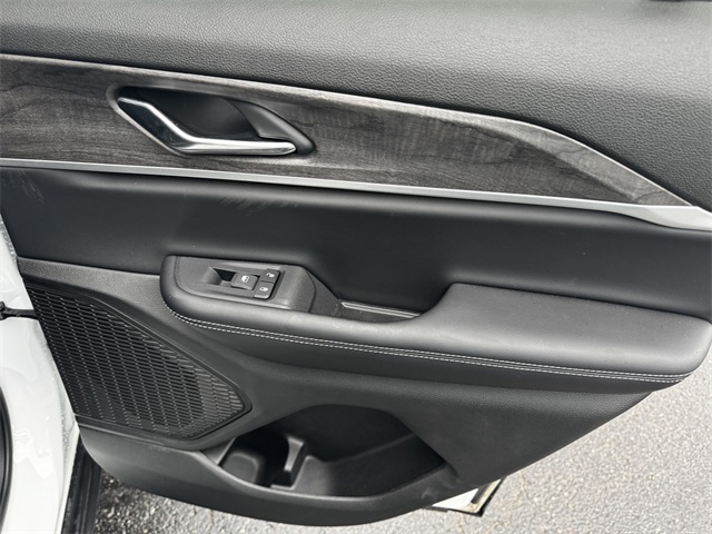 2024 Jeep Grand Cherokee Limited photo 16