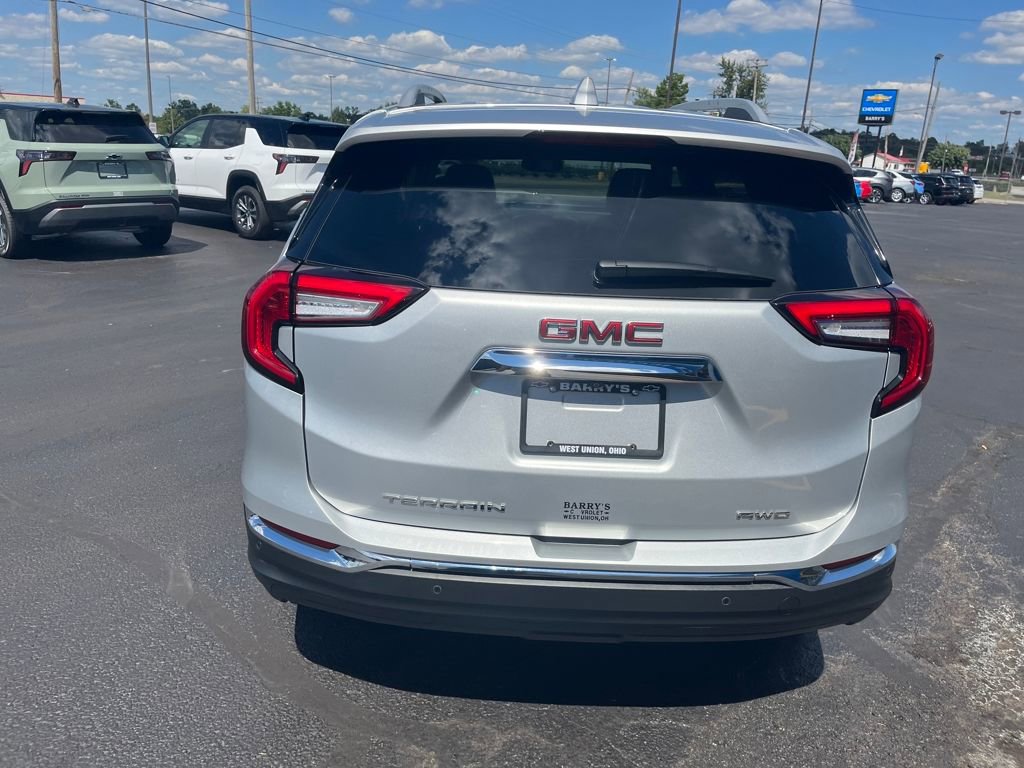 2022 Gmc Terrain SLT photo 3
