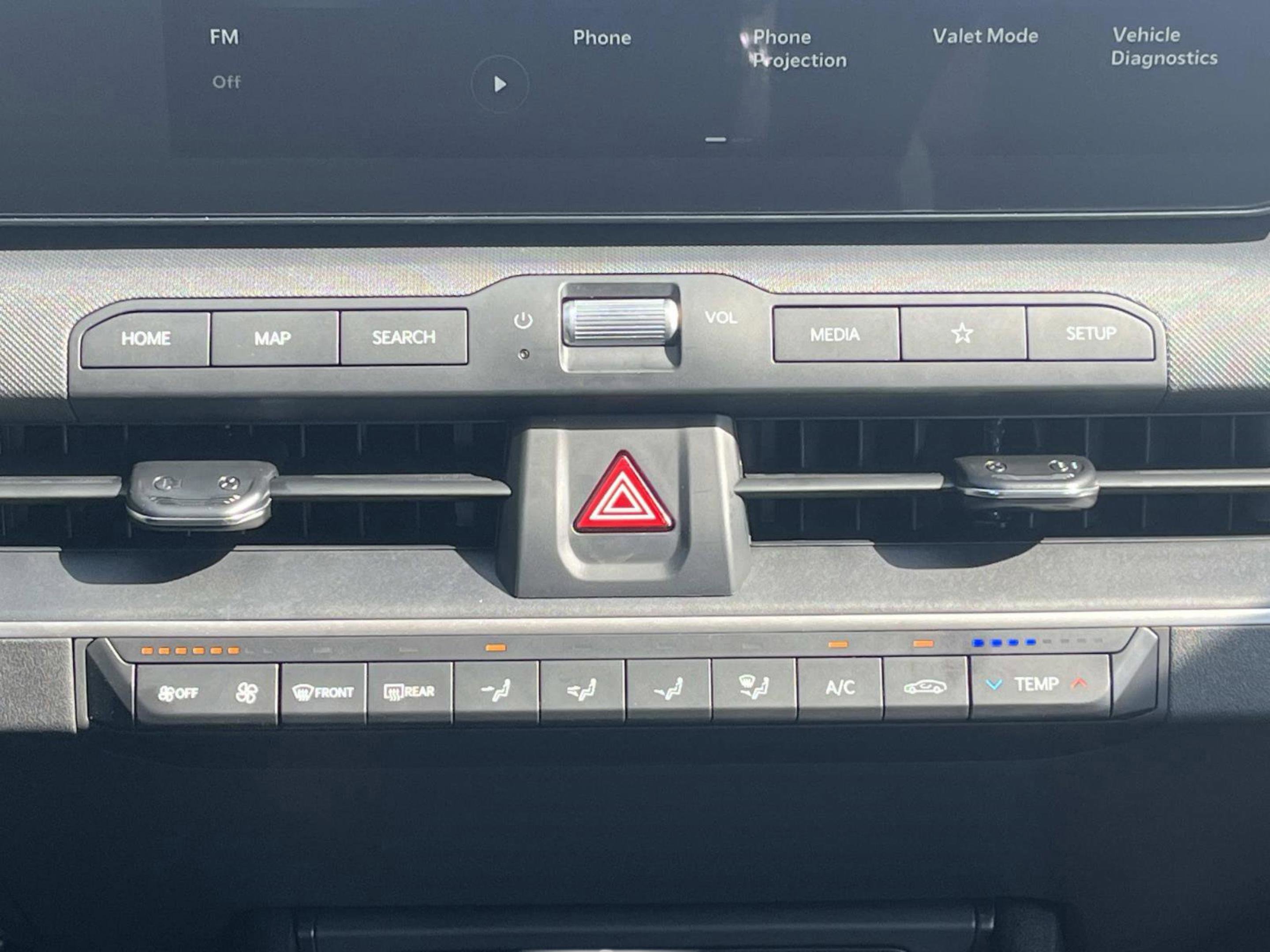 2025 Kia K4 LXS photo 13