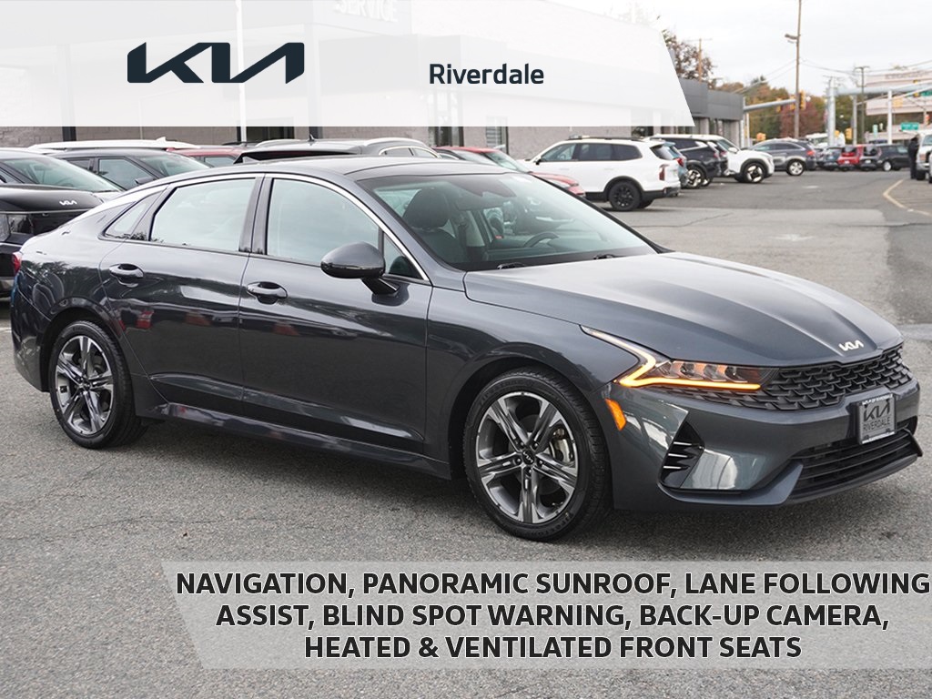 2022 Kia K5 EX's photo