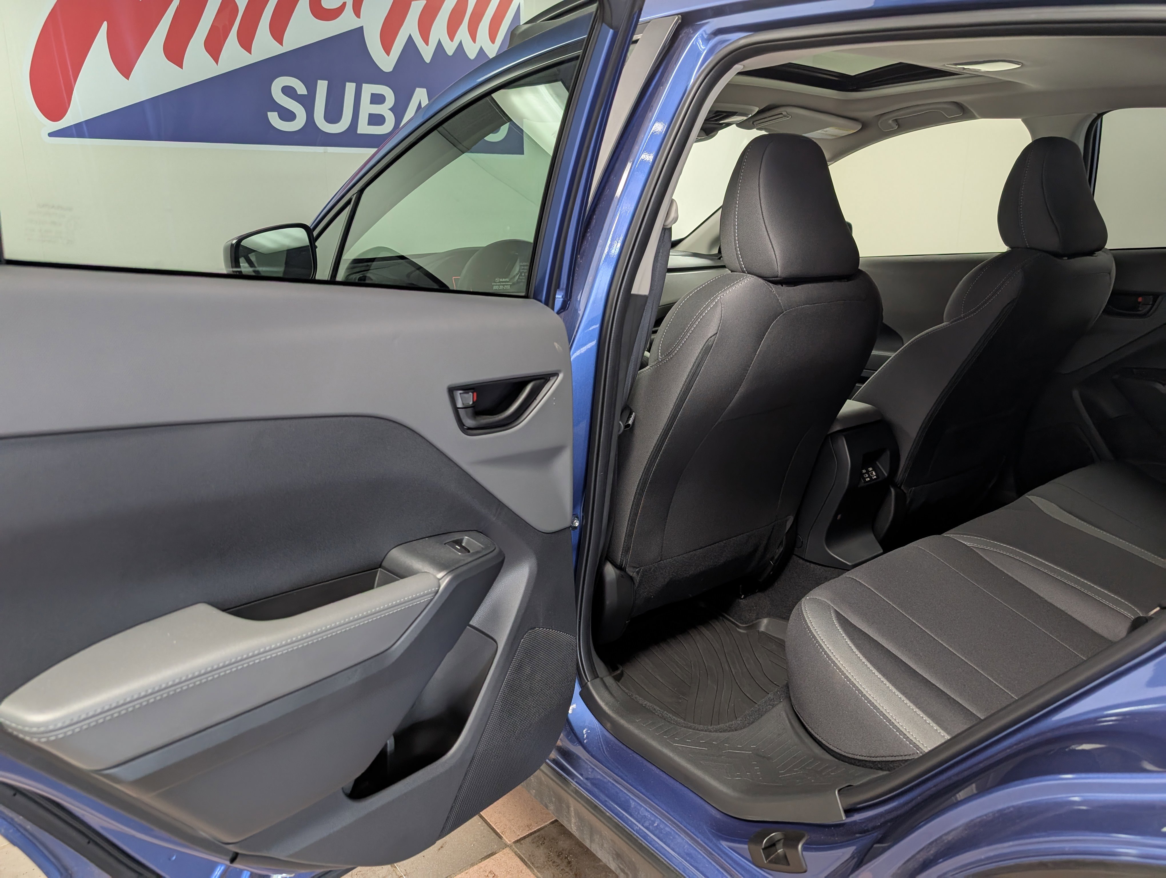 2025 Subaru Crosstrek Premium photo 15