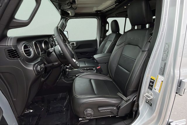 2022 Jeep Gladiator Overland photo 15
