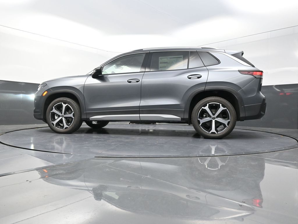 2025 Volkswagen Tiguan SE photo 20
