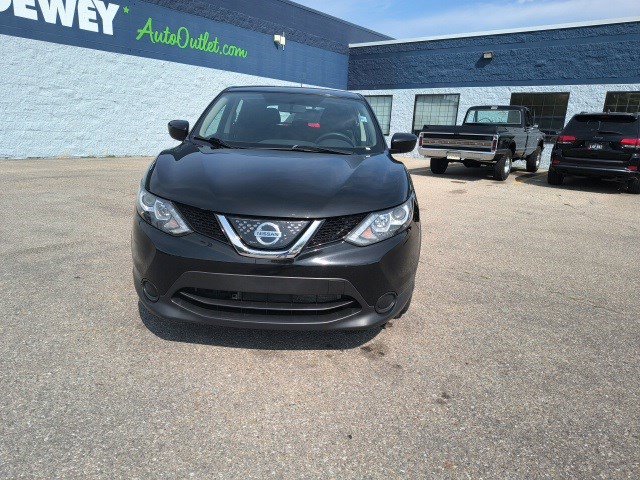 2018 Nissan Rogue Sport S photo 8