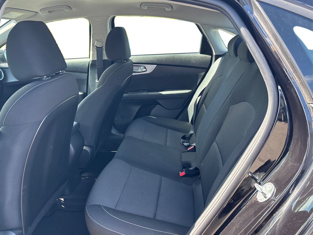 2022 Kia Forte LXS photo 10