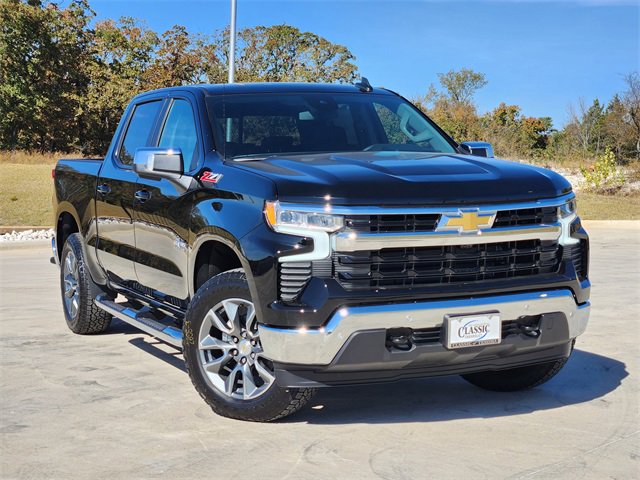 2026 Chevrolet Silverado 1500 LT's photo