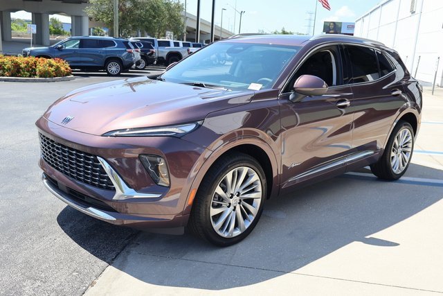 2025 Buick Envision Avenir photo 3
