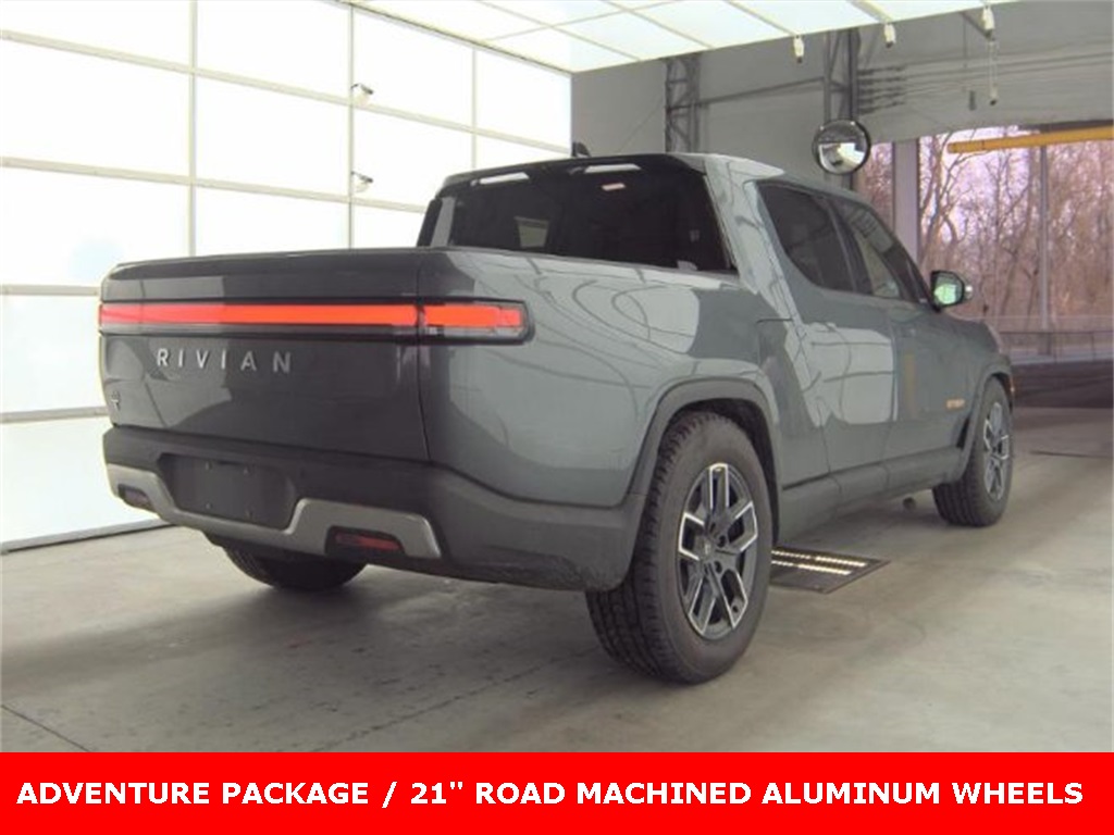 Used 2022 Rivian R1T Adventure with VIN 7FCTGAAA2NN014251 for sale in Naperville, IL
