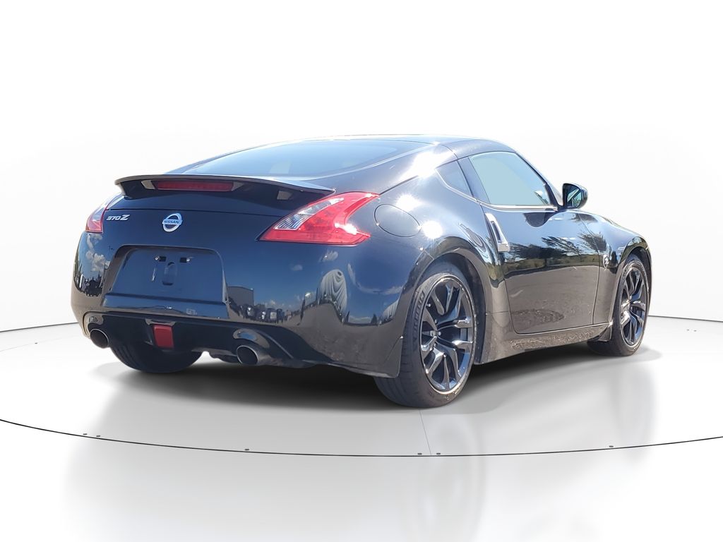 2015 Nissan 370Z photo 4
