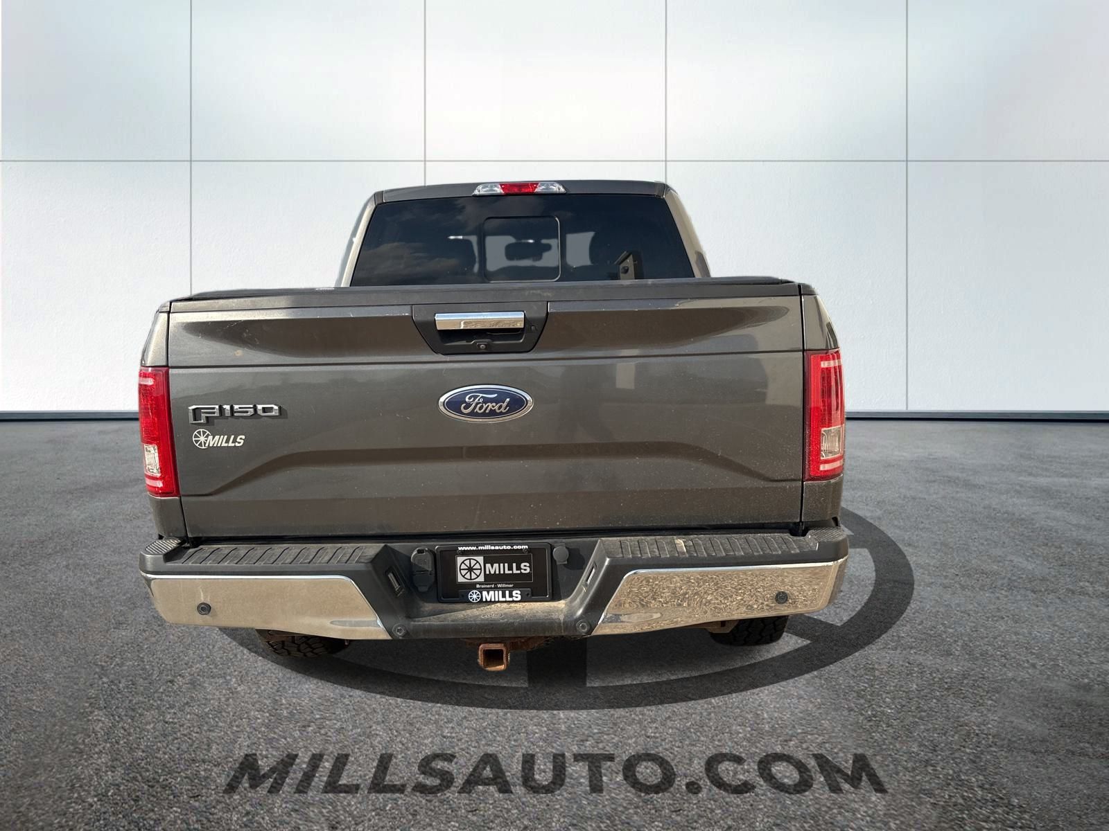 2016 Ford F-150 XLT photo 5
