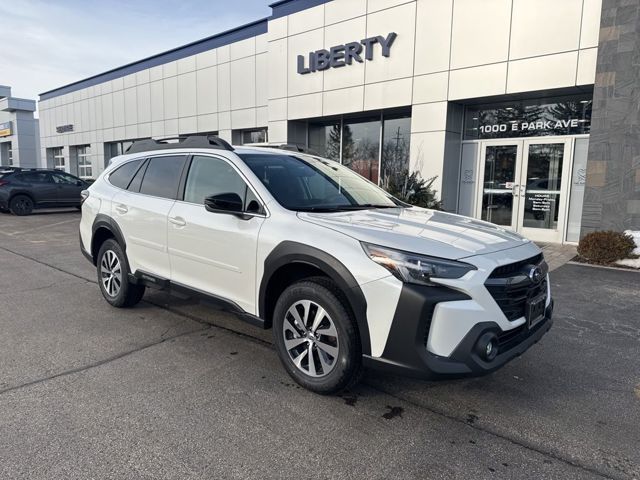 2025 Subaru Outback Premium's photo