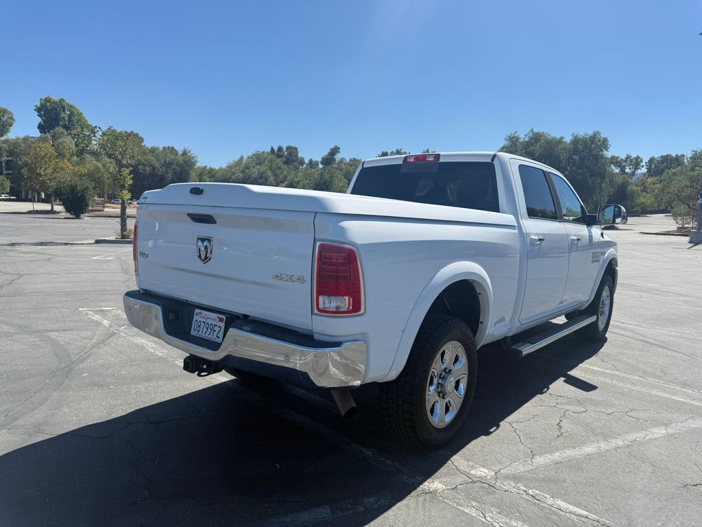2017 Ram 2500 Laramie photo 4