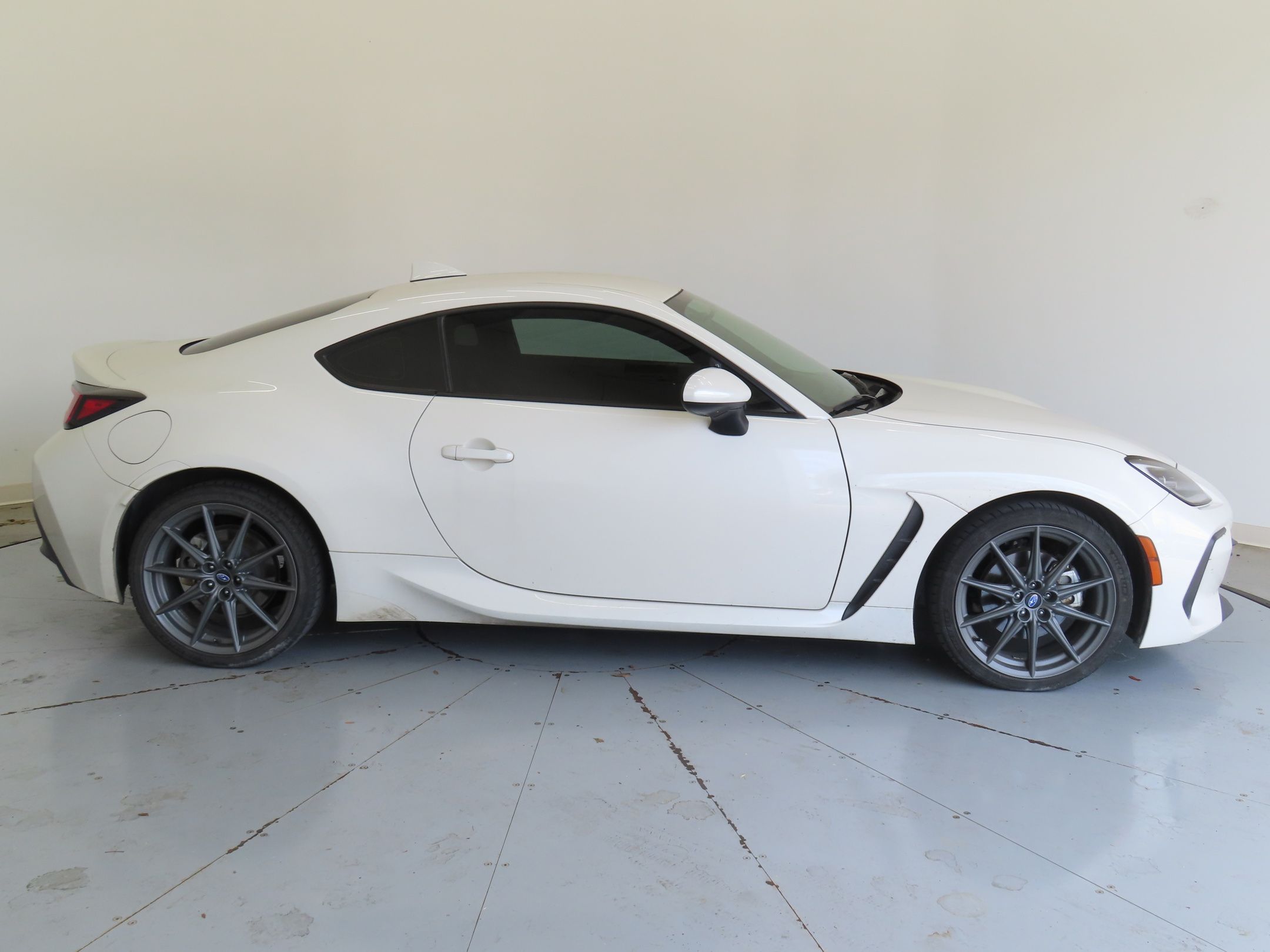 2023 Subaru BRZ Limited photo 2
