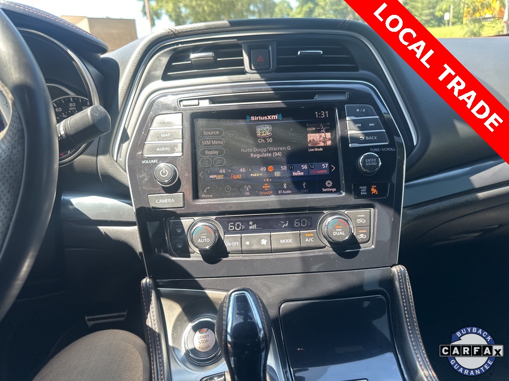 2022 Nissan Maxima SR photo 11