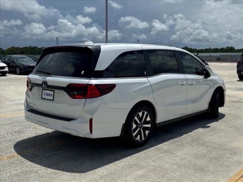 2026 Honda Odyssey EX-L photo 4