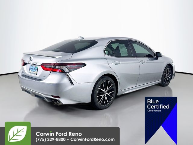 2021 Toyota Camry SE photo 7