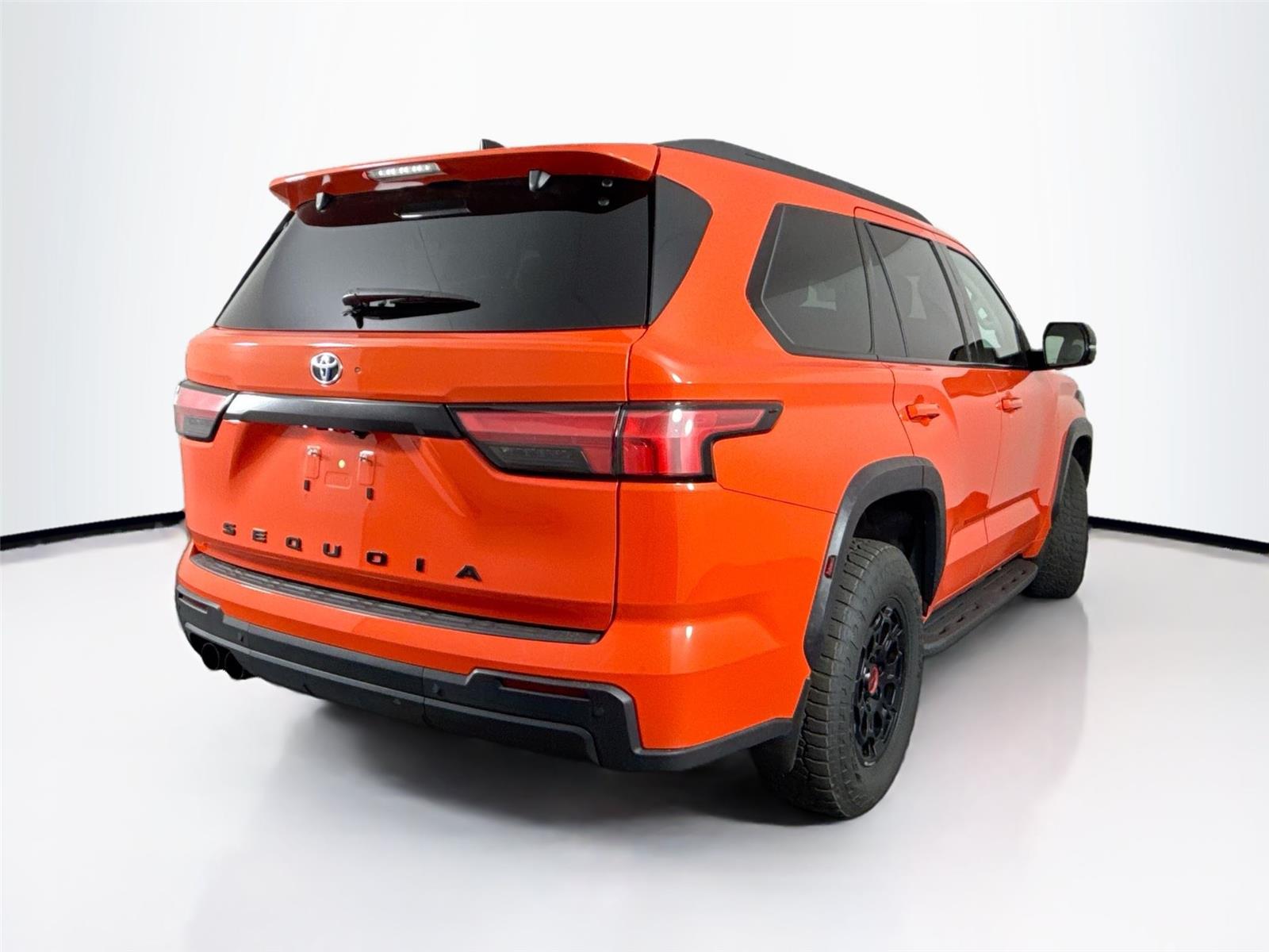 2023 Toyota Sequoia TRD Pro photo 4