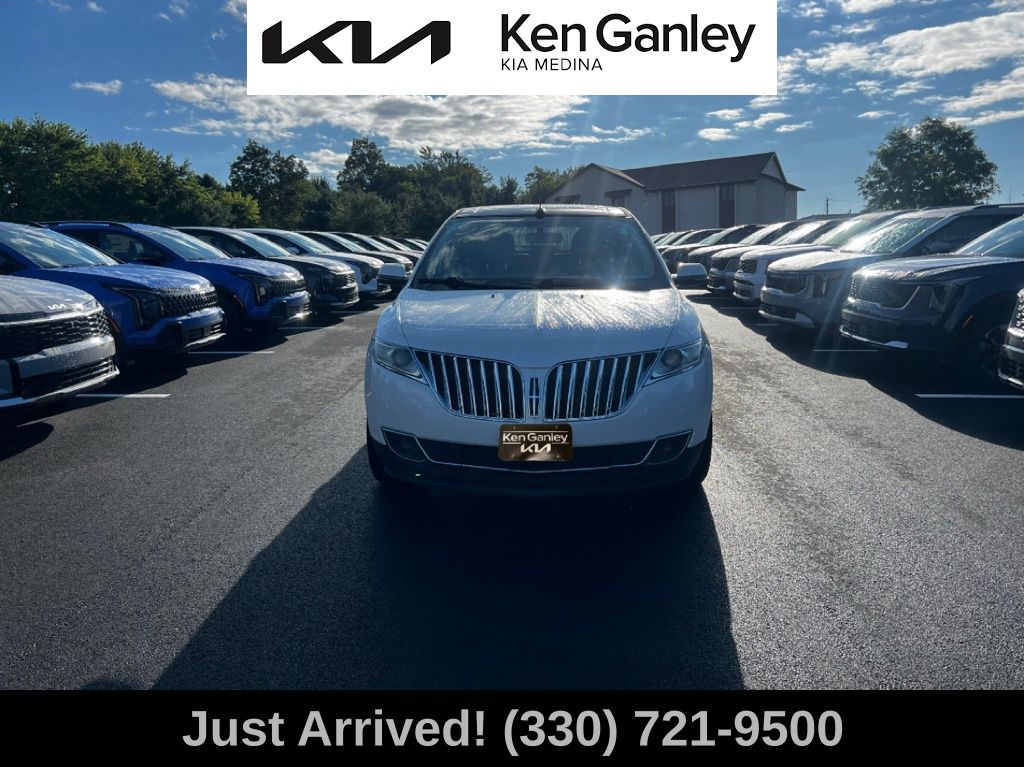 Used 2014 Lincoln MKX Base with VIN 2LMDJ8JK4EBL03477 for sale in Medina, OH
