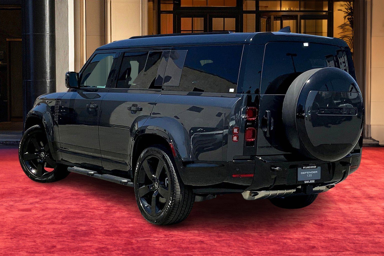 2025 Land Rover Defender 130 X-Dynamic SE photo 3