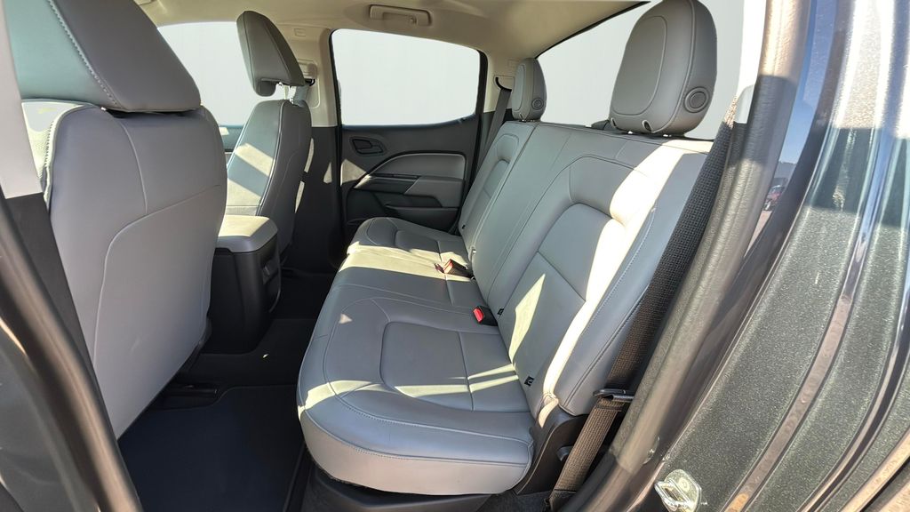 2017 Gmc Canyon Base photo 16