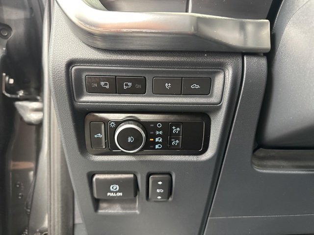 2023 Ford F-150 Lariat photo 10