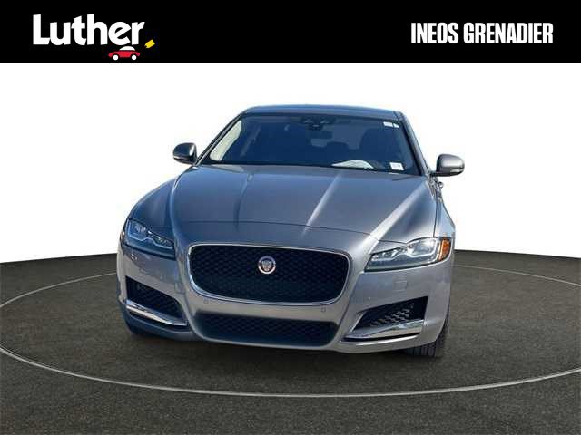 2020 Jaguar XF Prestige's photo