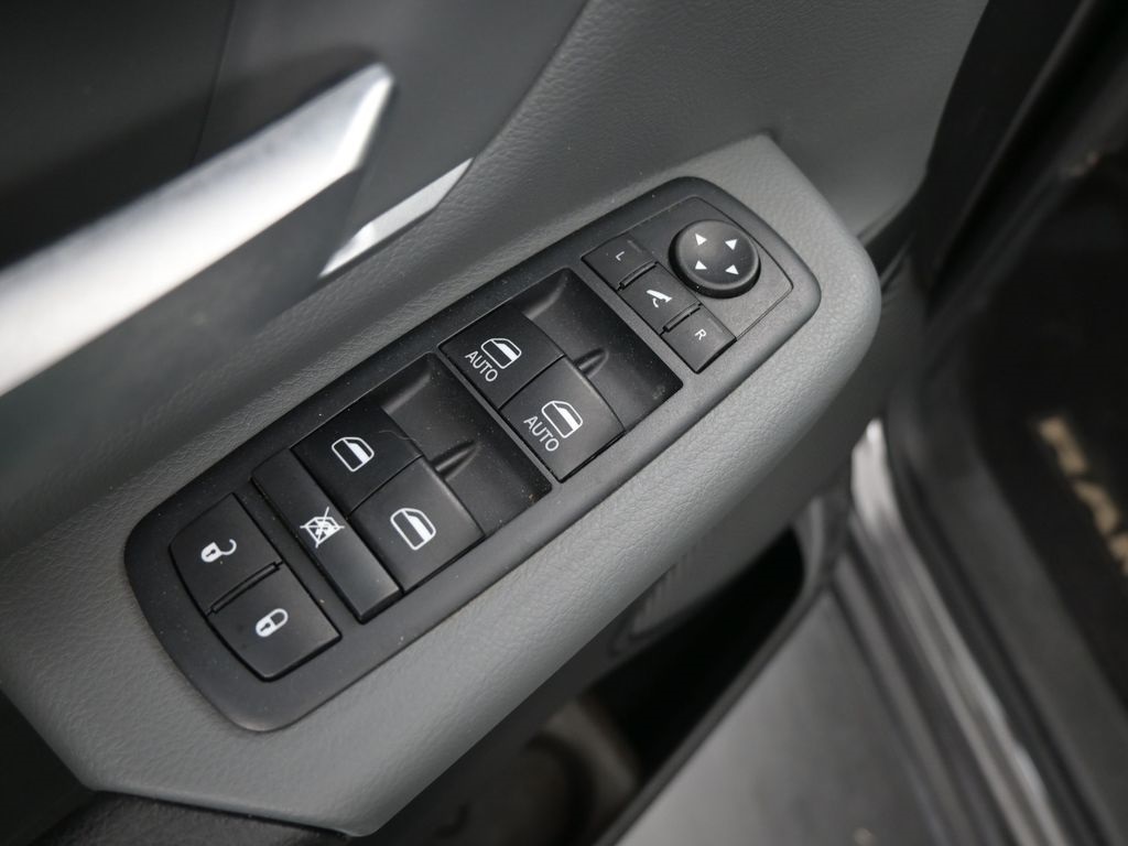 2020 Ram 1500 Big Horn Lone Star photo 13