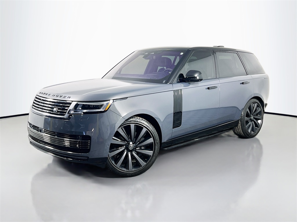 2023 Land Rover Range Rover SV's photo