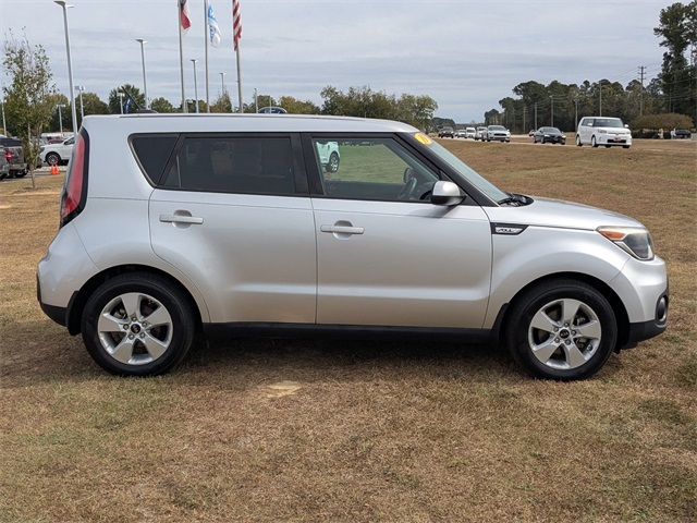 2019 Kia Soul Base photo 2