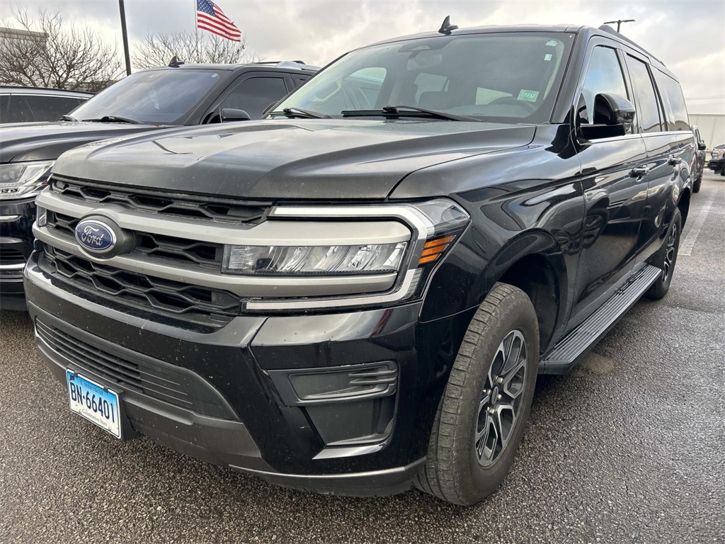 2024 Ford Expedition MAX XLT photo 4