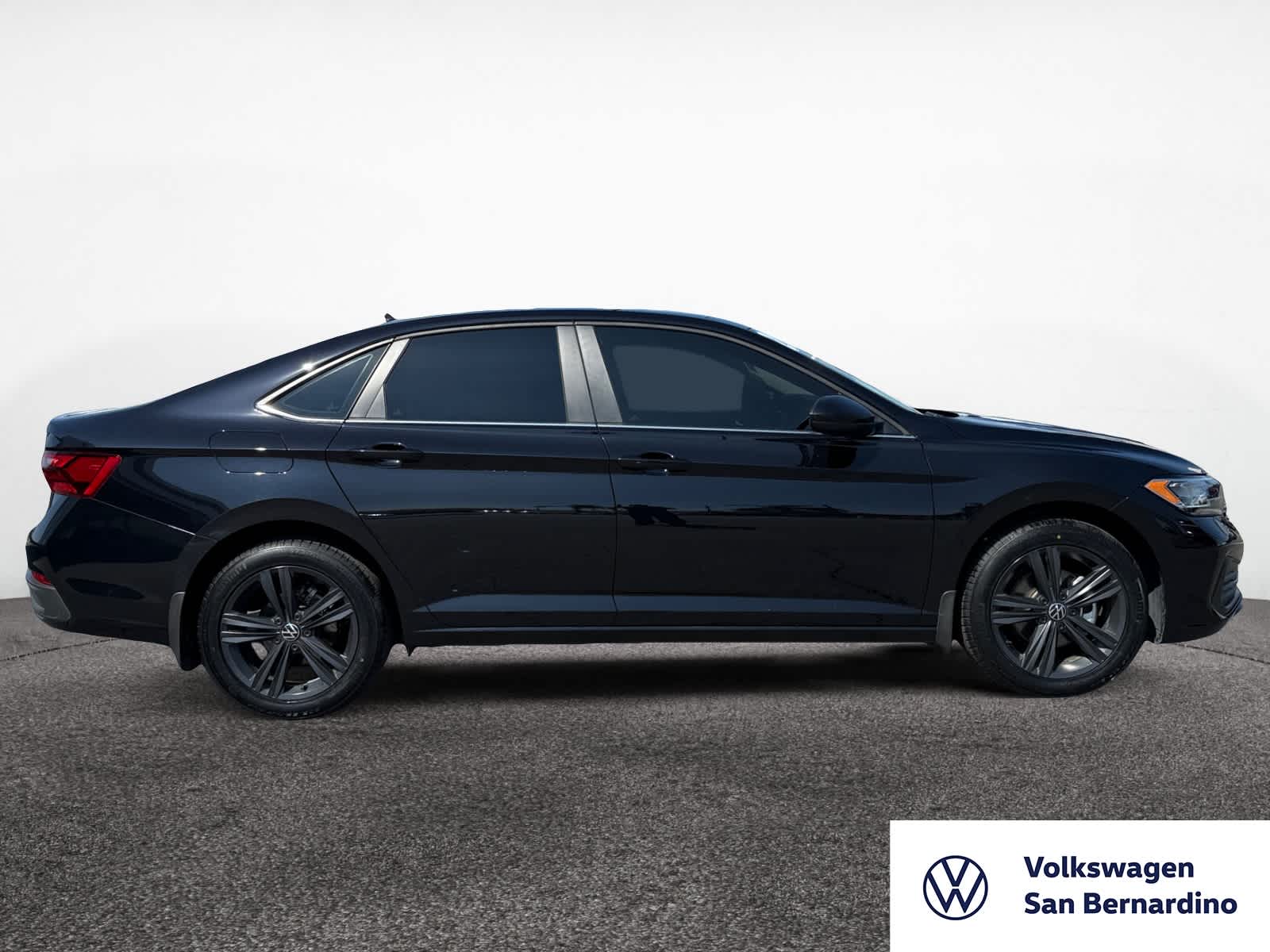 2023 Volkswagen Jetta SE photo 6