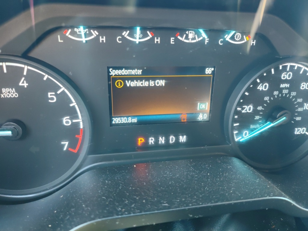 2022 Ford F-150 XL photo 2