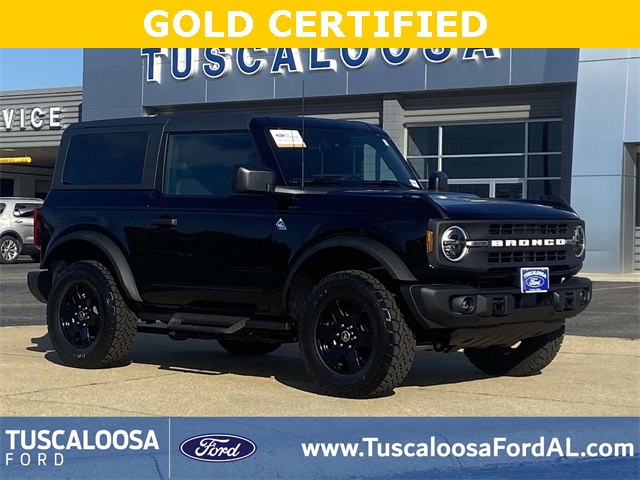 2024 Ford Bronco 2-Door Black Diamond's photo