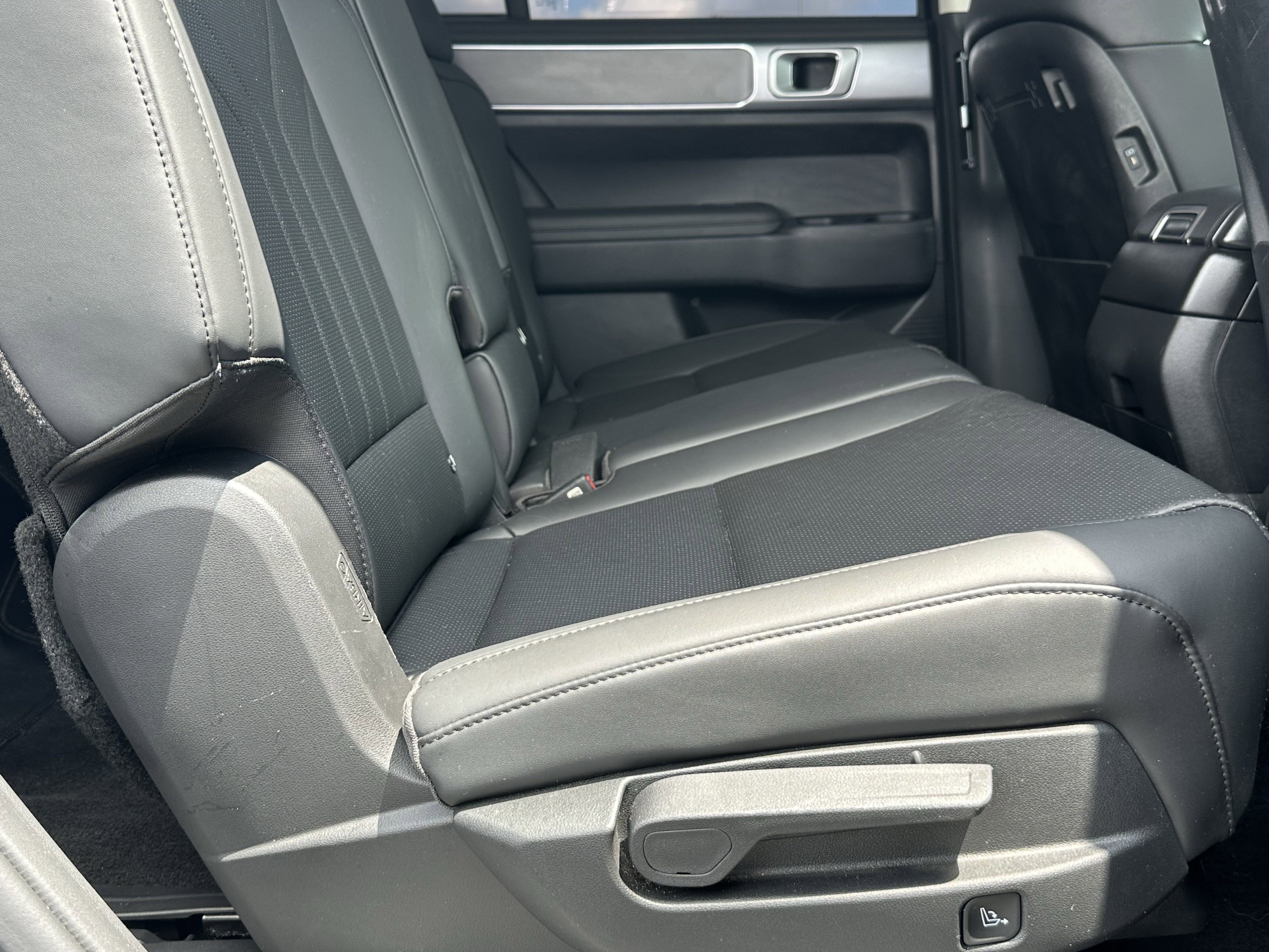 2024 Hyundai Santa Fe SEL photo 10