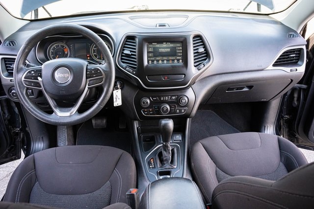 2019 Jeep Cherokee Latitude photo 26