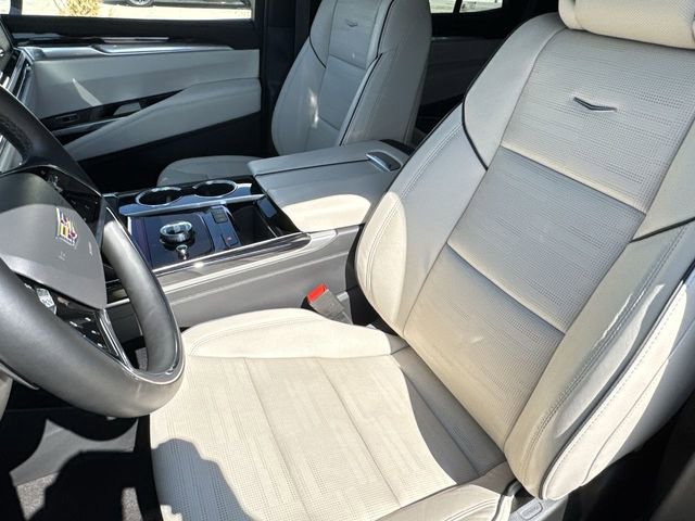 2025 Cadillac Escalade Sport photo 11