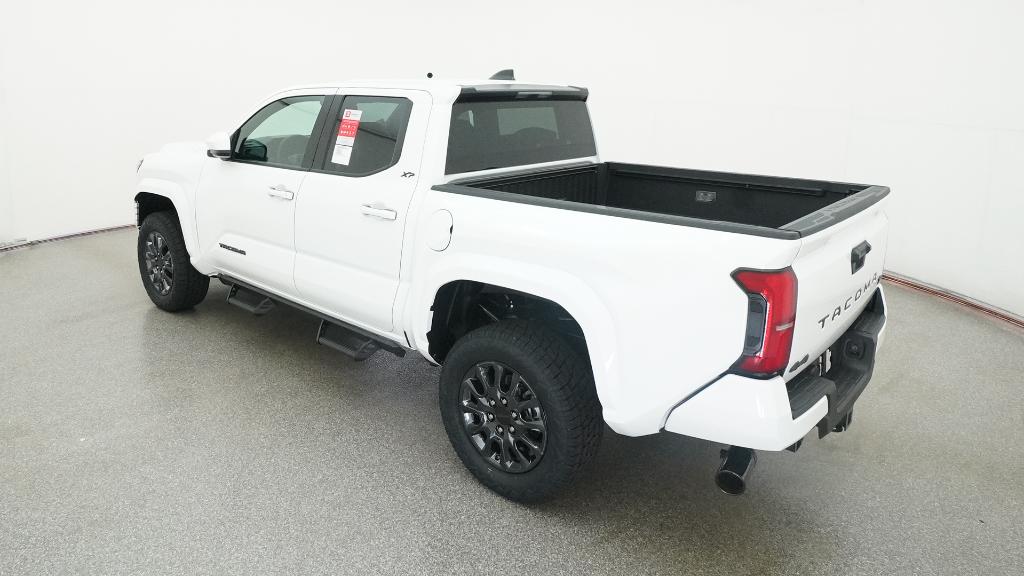 2025 Toyota Tacoma SR5 4x4 Double Cab photo 13