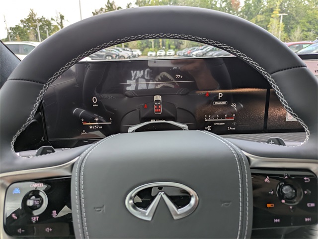 2026 Infiniti QX80 photo 27