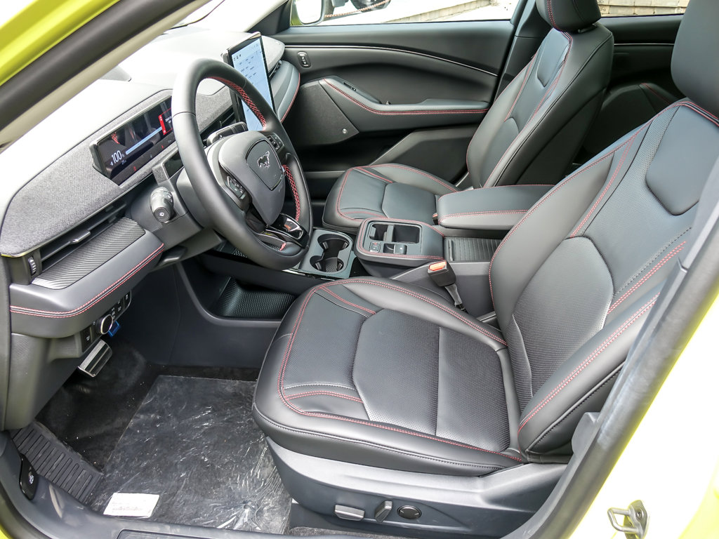 2025 FORD MUSTANG MACH-E - Image 7