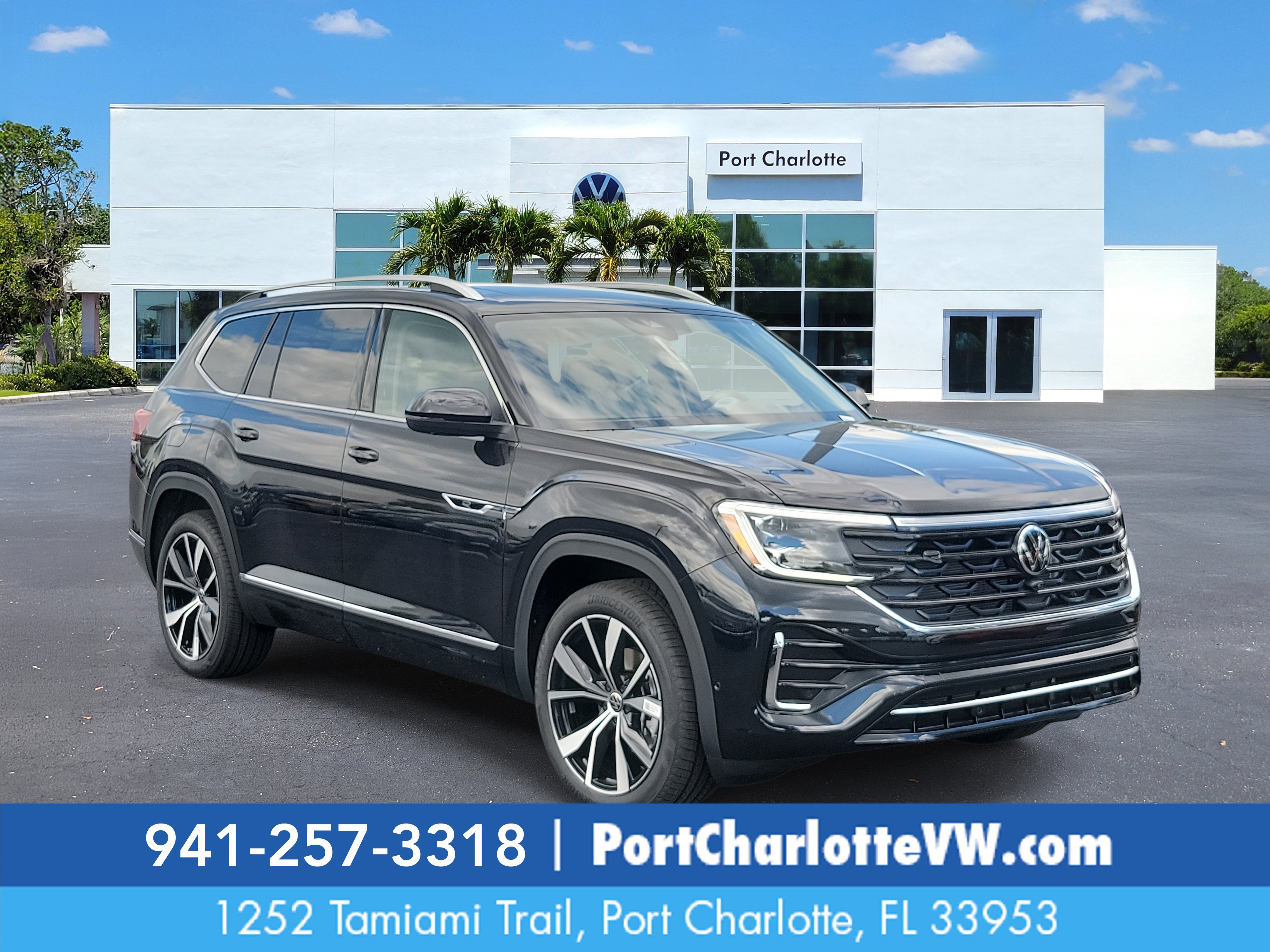 2026 Volkswagen Atlas SEL Premium R-Line's photo