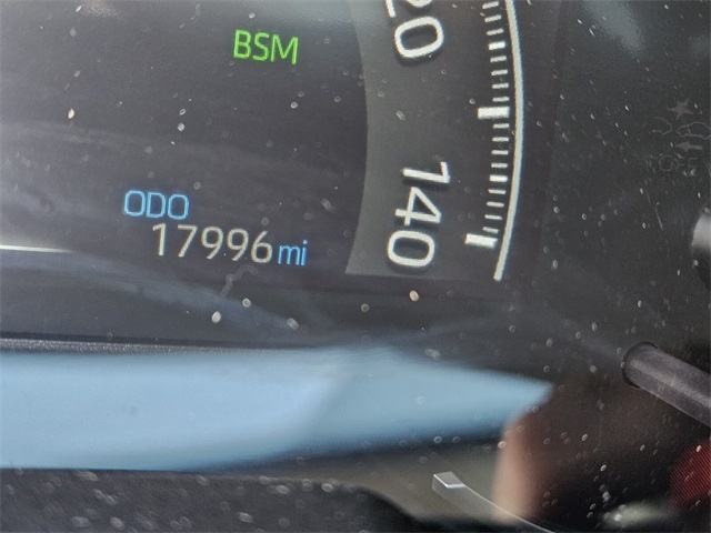 2024 Toyota RAV4 XLE Premium photo 19
