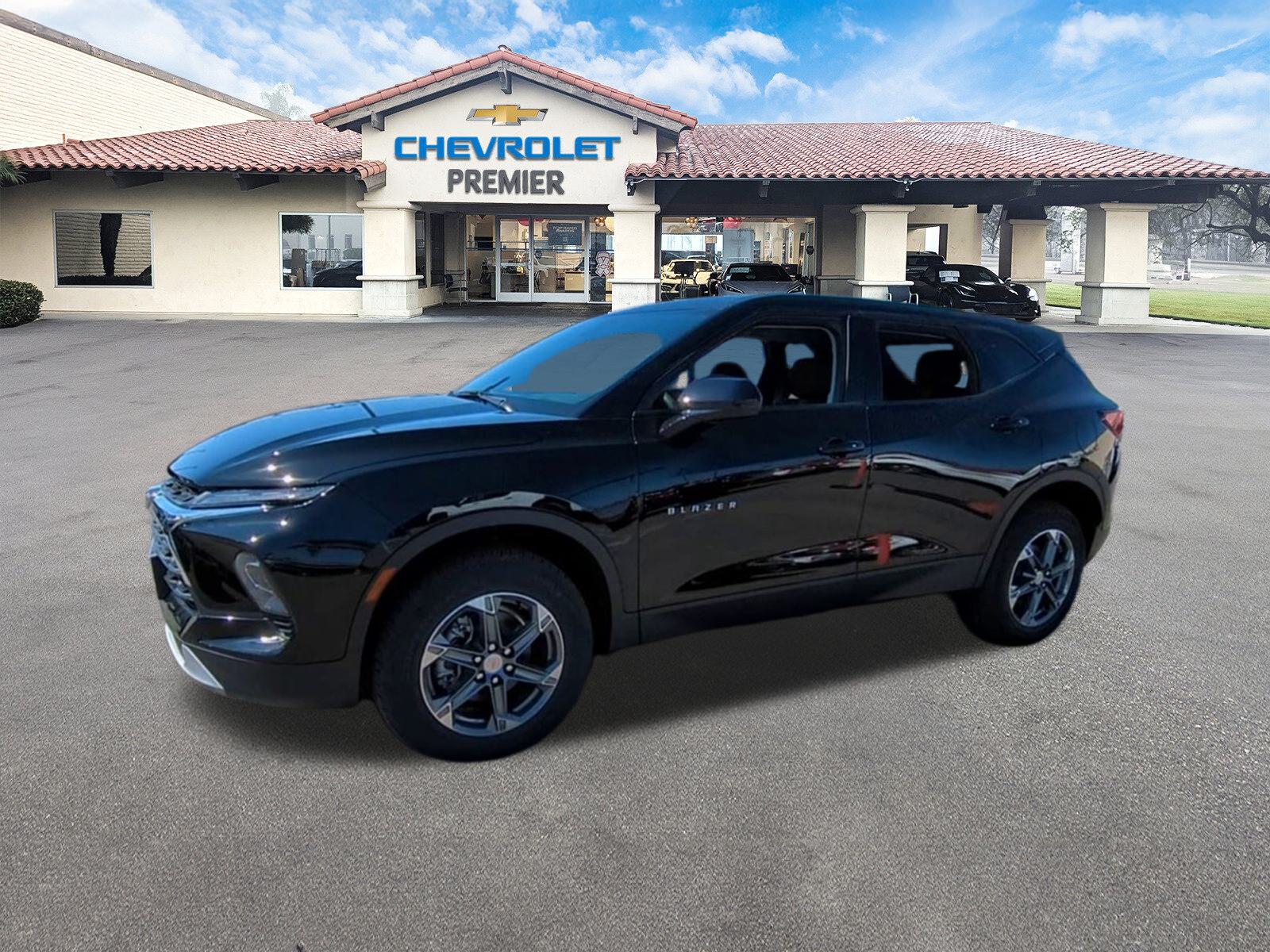 2025 Chevrolet Blazer 2LT photo 3