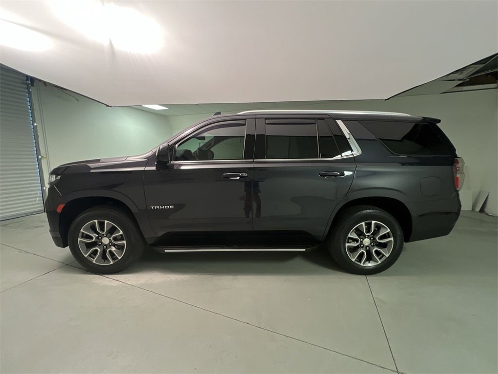 2023 Chevrolet Tahoe LT photo 2